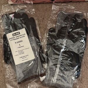 Uline Black and Gray Cut Resistant Gloves